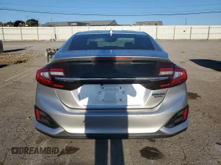 2018 Honda Clarity Plug-In Hybrid Touring with VIN JHMZC5F34JC015953, listed as a Copart auction lot 70164853 with 44,922 mi miles. Bid and sale history available at carsss.com. Image 6.