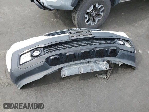 2019 Honda Ridgeline Sport with VIN 5FPYK3F12KB047265, listed as a Copart auction lot 54433275 with 87,837 mi miles and Salvage title. Bid and sale history available at DreamBid. Image 12.