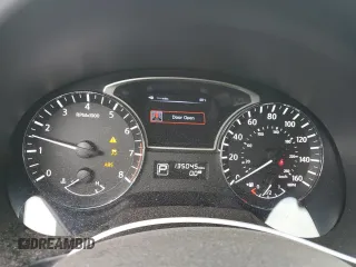 2013 Nissan Altima SV z VIN 1N4BL3AP8DN574762, wystawiony jako Copart lot #57657585 z przebiegiem 135 045 mil mil oraz Szkoda całkowita • Salvage title. Historia ofert i sprzedaży dostępna na DreamBid. Obrazek 9.