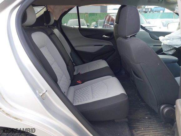 2020 Chevrolet Equinox LT with VIN 3GNAXVEX6LS590812, listed as a IAAI auction lot 41831301 with 77,831 mi miles. Bid and sale history available at carsss.com. Image 8.