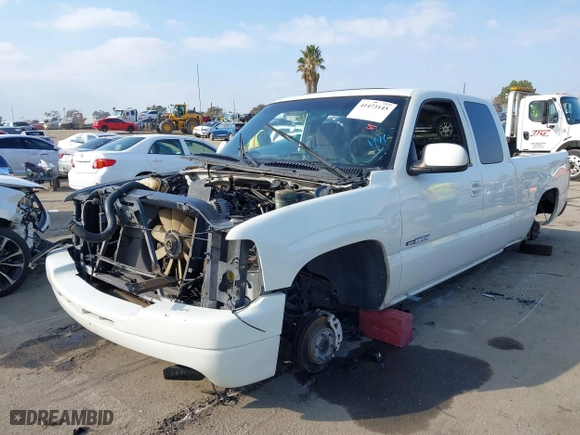 2001 Chevrolet Silverado 1500 LS with VIN 1GCEC19T61Z209787, listed as a IAAI auction lot 41473145 with 1 mi miles. Bid and sale history available at carsss.com. Image 17.