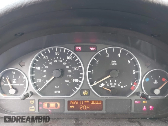 2005 BMW 3 Series 330i with VIN WBAEV53415KM08390, listed as a IAAI auction lot 41507259 with 192,211 mi miles. Bid and sale history available at carsss.com. Image 7.