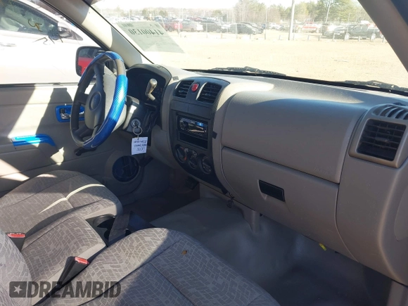 2005 GMC Canyon SL Z85 with VIN 1GTCS148X58262243, listed as a IAAI auction lot 41400130 with 225,615 mi miles. Bid and sale history available at carsss.com. Image 5.