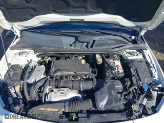2015 Mercedes-Benz CLA-Class CLA 250 with VIN WDDSJ4GB4FN215340, listed as a IAAI auction lot 41758315 with 105,590 mi miles. Bid and sale history available at carsss.com. Image 10.