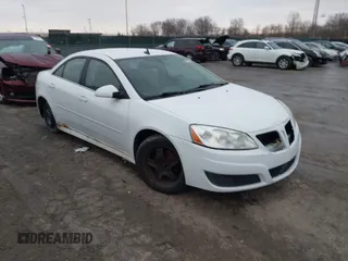 2010 Pontiac G6 w/1SB with VIN 1G2ZA5E06A4155211, listed as a IAAI auction lot 41945370 with 208,880 mi miles. Bid and sale history available at carsss.com. Image 1.