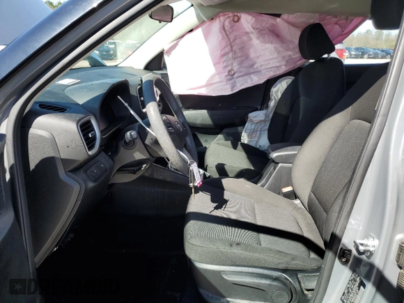 2023 Hyundai Venue SE with VIN KMHRB8A33PU219252, listed as a Copart auction lot 48568895 with 40,941 mi miles and Salvage Title. Bid and sale history available at DreamBid. Image 7.