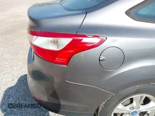 2013 Ford Focus SE with VIN 1FADP3F24DL269491, listed as a IAAI auction lot 42693397 with 304,906 mi miles and . Bid and sale history available at DreamBid. Image 6.