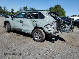 2022 Toyota RAV4 XLE with VIN 2T3P1RFV1NW259179, listed as a Copart auction lot 57253525 with 55,764 mi miles and Salvage title. Bid and sale history available at DreamBid. Image 2.