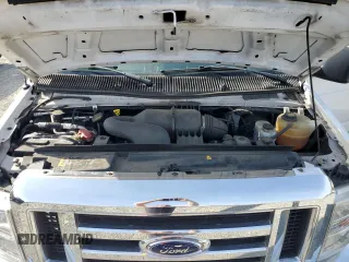 2013 Ford Econoline Cargo Commercial z VIN 1FTNE2EW4DDB22567, wystawiony jako Copart lot #54780235 z przebiegiem 104 060 mil mil oraz Czysty tytuł • Clean title. Historia ofert i sprzedaży dostępna na DreamBid. Obrazek 12.