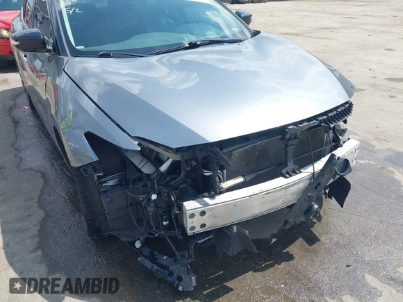 2016 Nissan Maxima SL with VIN 1N4AA6AP7GC395308, listed as a IAAI auction lot 42187762 with 154,171 mi miles and . Bid and sale history available at DreamBid. Image 6.