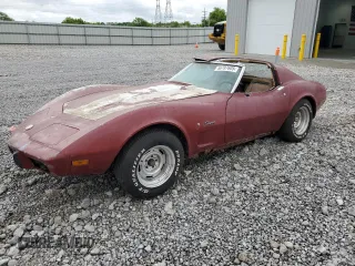 1975 Chevrolet Corvette z VIN 1Z37T5S438077, wystawiony jako Copart lot #56787605 z przebiegiem Nie podano mil oraz Czysty tytuł • Clean title. Historia ofert i sprzedaży dostępna na DreamBid. Obrazek 1.