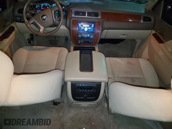 2013 Chevrolet Tahoe LS with VIN 1GNSCAE02DR126495, listed as a Copart auction lot 45039555 with 223,694 mi miles and Clean title. Bid and sale history available at DreamBid. Image 8.