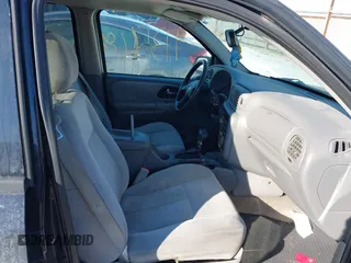 2008 Chevrolet TrailBlazer 3LT with VIN 1GNDT13S682105208, listed as a IAAI auction lot 41356686 with 103,270 mi miles and . Bid and sale history available at DreamBid. Image 5.