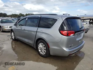 2017 Chrysler Pacifica Touring L with VIN 2C4RC1BG2HR552731, listed as a Copart auction lot 75826124 with Not Provided miles and Salvage Title. Bid and sale history available at DreamBid. Image 2.