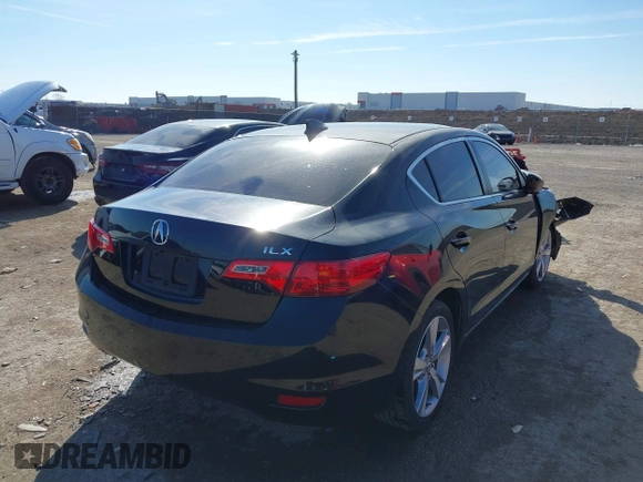 2013 Acura ILX Technology z VIN 19VDE1F76DE014309, wystawiony jako IAAI lot #41593416 z przebiegiem 243 148 mil mil oraz . Historia ofert i sprzedaży dostępna na DreamBid. Obrazek 4.