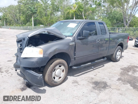 2008 Ford F-150 STX with VIN 1FTRX12WX8FB79392, listed as a IAAI auction lot 41937366 with 200,592 mi miles and . Bid and sale history available at carsss.com. Image 18.