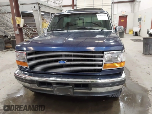 1995 Ford F-150 with VIN 1FTEF14HXSNA75501, listed as a IAAI auction lot 42120750 with 250,536 mi miles and . Bid and sale history available at DreamBid. Image 12.