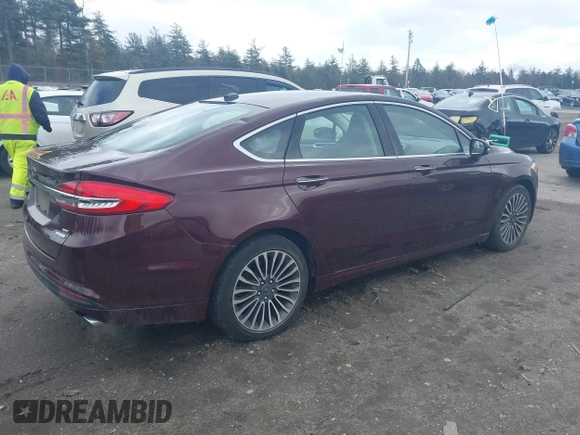 2017 Ford Fusion SE with VIN 3FA6P0HD5HR268475, listed as a IAAI auction lot 41933929 with 27,047 mi miles. Bid and sale history available at carsss.com. Image 4.