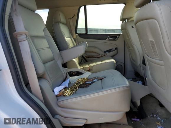 2015 GMC Yukon Denali z VIN 1GKS2CKJ9FR622342, wystawiony jako Copart lot #53671555 z przebiegiem Nie podano mil oraz Czysty tytuł • Clean title. Historia ofert i sprzedaży dostępna na DreamBid. Obrazek 11.