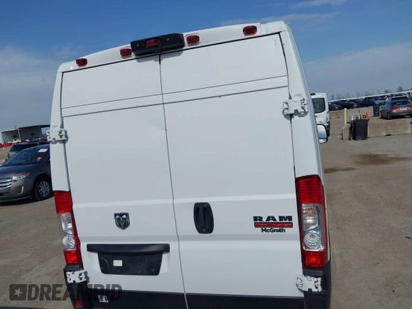 2020 Ram ProMaster Cargo with VIN 3C6TRVDG4LE128073, listed as a IAAI auction lot 41094130 with Not Provided miles and . Bid and sale history available at carsss.com. Image 16.