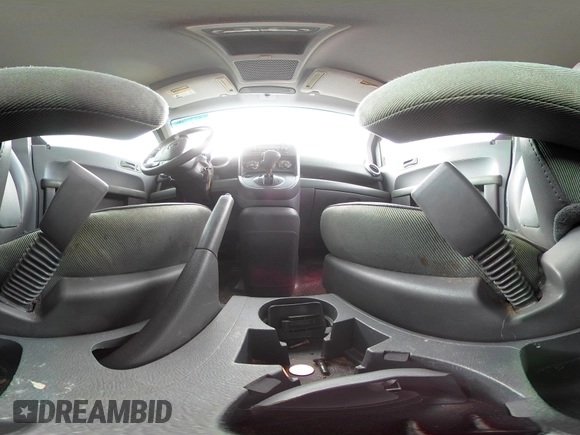 2004 Honda Element EX with VIN 5J6YH18614L012103, listed as a IAAI auction lot 41670784 with 199,341 mi miles and . Bid and sale history available at DreamBid. Image 19.