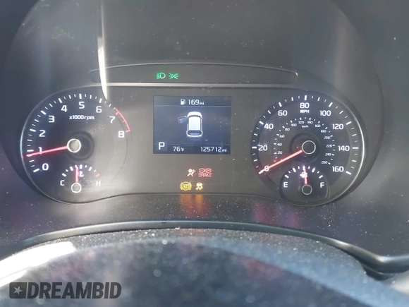 2020 Kia Soul S with VIN KNDJ23AU2L7004287, listed as a IAAI auction lot 41812245 with 125,712 mi miles. Bid and sale history available at carsss.com. Image 7.