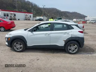 2019 Hyundai Kona SE with VIN KM8K1CAA1KU303083, listed as a IAAI auction lot 42035636 with 71,498 mi miles and . Bid and sale history available at carsss.com. Image 14.