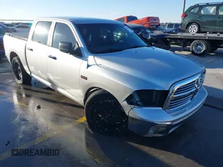 2014 Ram 1500 Big Horn с VIN 1C6RR6LT1ES180291, выставлен на аукционе IAAI как лот 40962366 с пробегом 131 763 миль миль и . История ставок и продаж доступна на DreamBid. Изображение 1.