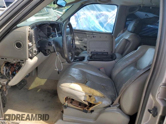 2004 Chevrolet Suburban LT with VIN 1GNEC16Z24J118695, listed as a Copart auction lot 52744505 with 306,940 mi miles and Salvage title. Bid and sale history available at DreamBid. Image 7.