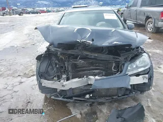 2014 Mercedes-Benz C 250 Sport с VIN WDDGF4HBXEG200415, выставлен на аукционе IAAI как лот 41648762 с пробегом 108 702 миль миль и . История ставок и продаж доступна на DreamBid. Изображение 13.