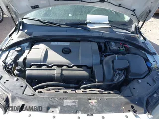 2008 Volvo S80 3.2L with VIN YV1AS982481081450, listed as a IAAI auction lot 41913465 with 253,666 mi miles. Bid and sale history available at carsss.com. Image 10.