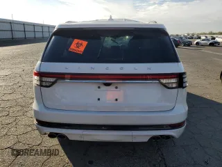 2023 Lincoln Aviator Reserve z VIN 5LM5J7XC3PGL07538, wystawiony jako Copart lot #51332175 z przebiegiem Nie podano mil oraz Szkoda całkowita • Salvage title. Historia ofert i sprzedaży dostępna na DreamBid. Obrazek 6.
