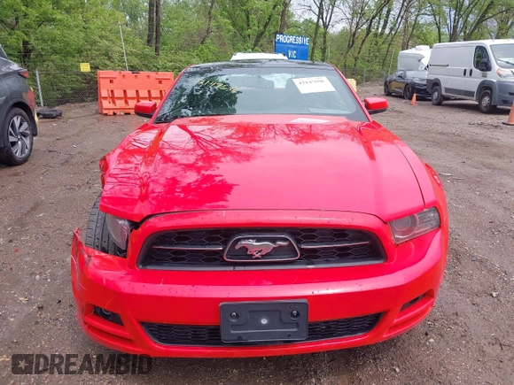 2013 Ford Mustang V6 with VIN 1ZVBP8AM7D5244237, listed as a IAAI auction lot 42147696 with 121,292 mi miles and . Bid and sale history available at DreamBid. Image 12.