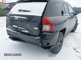 2016 Jeep Compass High Altitude z VIN 1C4NJDEB8GD758174, wystawiony jako IAAI lot #41235089 z przebiegiem 144 841 mil mil oraz . Historia ofert i sprzedaży dostępna na DreamBid. Obrazek 17.