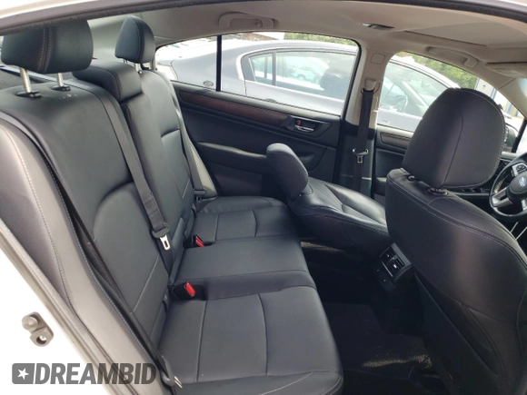 2015 Subaru Legacy 2.5i Limited with VIN 4S3BNAL66F3066687, listed as a Copart auction lot 61544873 with 175,497 mi miles. Bid and sale history available at carsss.com. Image 10.