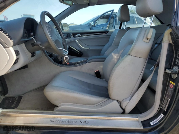 2001 Mercedes-Benz CLK-Class with VIN WDBLK70G91T081852, listed as a Copart auction lot 63235504 with 42,766 mi miles and Clean Title. Bid and sale history available at carsss.com. Image 7.