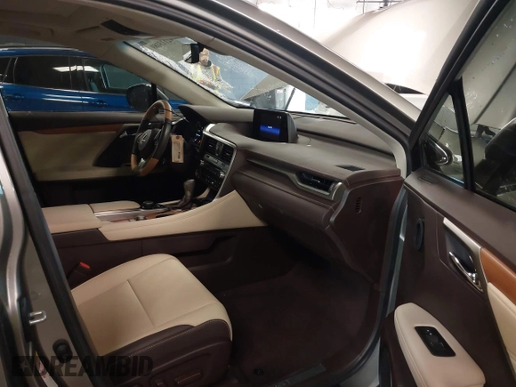2019 Lexus RX with VIN 2T2ZZMCA0KC127053, listed as a IAAI auction lot 42113189 with 15,396 mi miles. Bid and sale history available at carsss.com. Image 5.