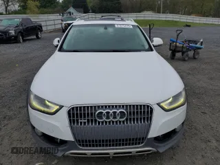 2014 Audi allroad A4 Prestige z VIN WA1VFAFL0EA052395, wystawiony jako Copart lot #51815415 z przebiegiem 208 905 mil mil oraz Tytuł czysty. Historia ofert i sprzedaży dostępna na DreamBid. Obrazek 5.