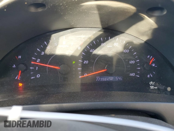 2010 Toyota Camry z VIN 4T1BF3EK1AU556617, wystawiony jako Copart lot #76898584 z przebiegiem 223 564 mil mil oraz Szkoda całkowita • Salvage title. Historia ofert i sprzedaży dostępna na DreamBid. Obrazek 9.