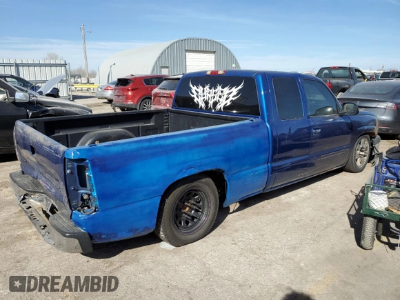 2003 Chevrolet Silverado 1500 with VIN 2GCEC19T131200006, listed as a Copart auction lot 50633925 with Not Provided miles and Salvage Title. Bid and sale history available at DreamBid. Image 3.