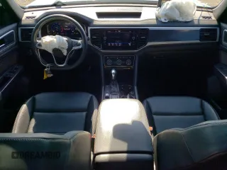 2021 Volkswagen Atlas SEL with VIN 1V2BE2CA2MC227512, listed as a Copart auction lot 71352354 with 34,240 mi miles and Non repairable. Bid and sale history available at DreamBid. Image 8.