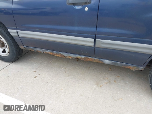 2000 Chevrolet Tracker с VIN 2CNBJ13C1Y6927105, выставлен на аукционе IAAI как лот 42251538 с пробегом 157 901 миль миль и . История ставок и продаж доступна на DreamBid. Изображение 6.