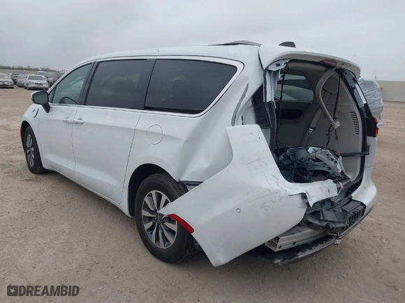 2023 Chrysler Pacifica Hybrid Touring L with VIN 2C4RC1L7XPR588776, listed as a IAAI auction lot 41344136 with 47,165 mi miles. Bid and sale history available at carsss.com. Image 3.