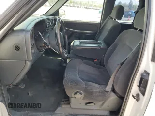 2002 Chevrolet Silverado 1500 LT with VIN 2GCEC19T521364308, listed as a Copart auction lot 54184255 with 186,478 mi miles and Salvage Title. Bid and sale history available at carsss.com. Image 7.