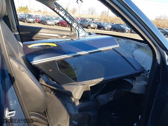2019 Mazda CX-5 Touring with VIN JM3KFBCM0K0648627, listed as a IAAI auction lot 41838763 with NaN miles. Bid and sale history available at carsss.com. Image 5.