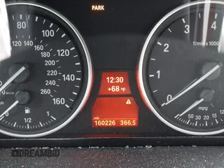 2013 BMW X5 xDrive35i z VIN 5UXZV4C57D0E04976, wystawiony jako IAAI lot #42111435 z przebiegiem 160 226 mil mil oraz . Historia ofert i sprzedaży dostępna na DreamBid. Obrazek 14.