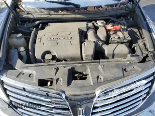 2019 Lincoln MKT with VIN 2LMHJ5NK2KBL00972, listed as a Copart auction lot 85290784 with 309,776 mi miles and Salvage Title. Bid and sale history available at DreamBid. Image 12.