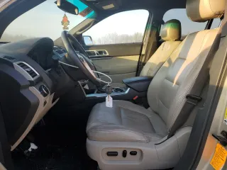 2011 Ford Explorer XLT with VIN 1FMHK7D8XBGA90138, listed as a Copart auction lot 48852305 with 146,993 mi miles and Salvage Title. Bid and sale history available at carsss.com. Image 7.
