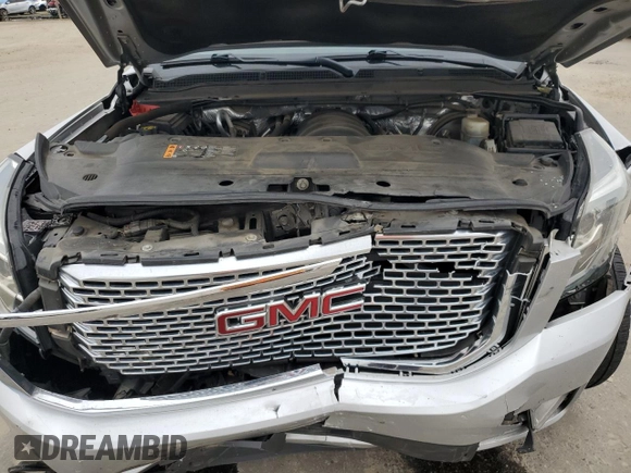 2017 GMC Yukon XL Denali with VIN 1GKS2HKJ8HR222286, listed as a Copart auction lot 46079885 with 84,243 mi miles and Salvage Title. Bid and sale history available at carsss.com. Image 14.