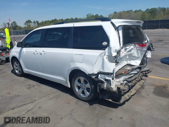 2014 Toyota Sienna LE AAS с VIN 5TDKK3DC4ES491637, выставлен на аукционе IAAI как лот 41906264 с пробегом 174 835 миль миль и . История ставок и продаж доступна на DreamBid. Изображение 3.